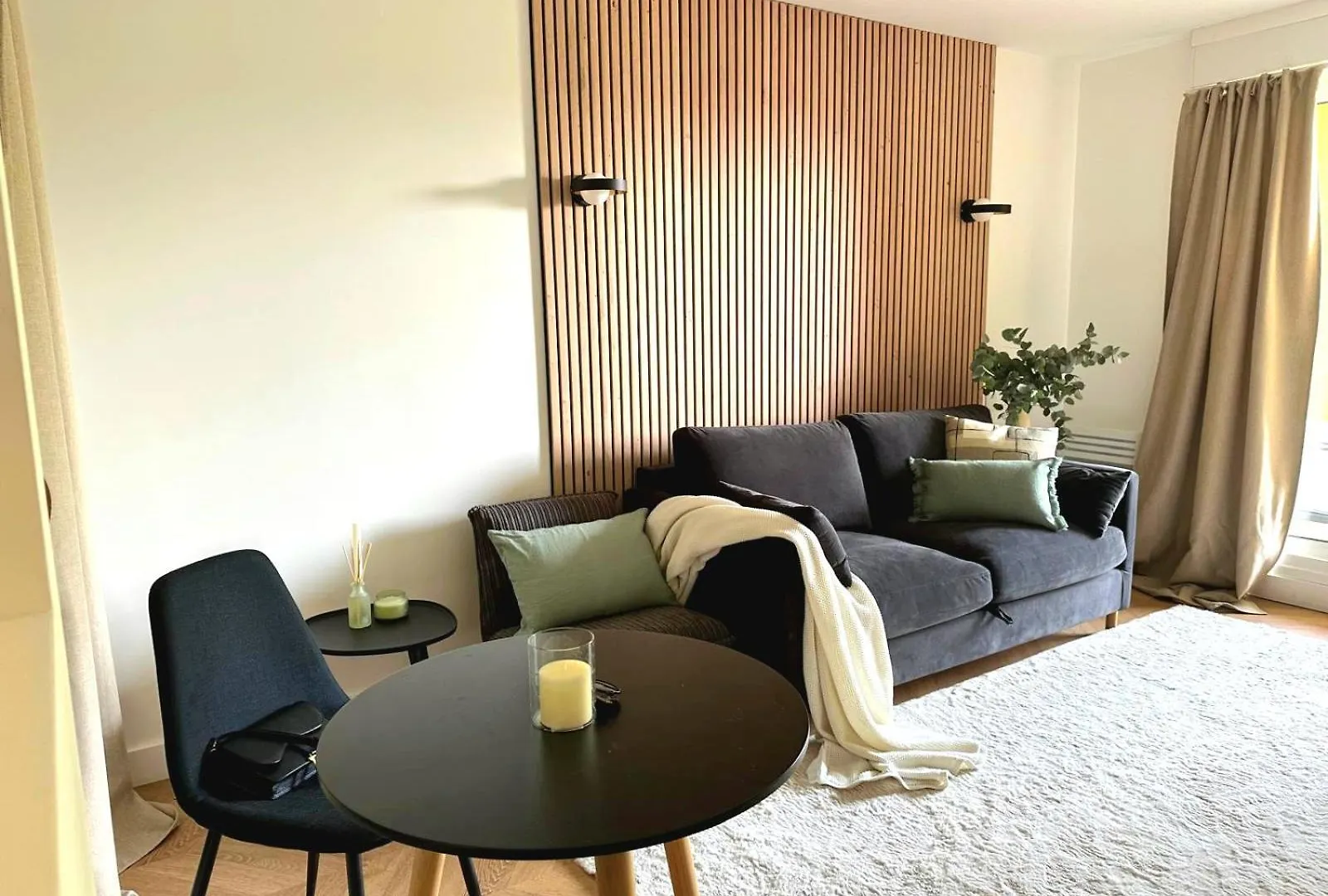 Cosy Studio Near Monaco Sea View Terrace contacts